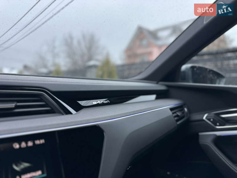 Внедорожник / Кроссовер Audi e-tron S 2022 в Луцке фото 71 Внедорожник / Кроссовер Audi e-tron S 2022 в Луцке