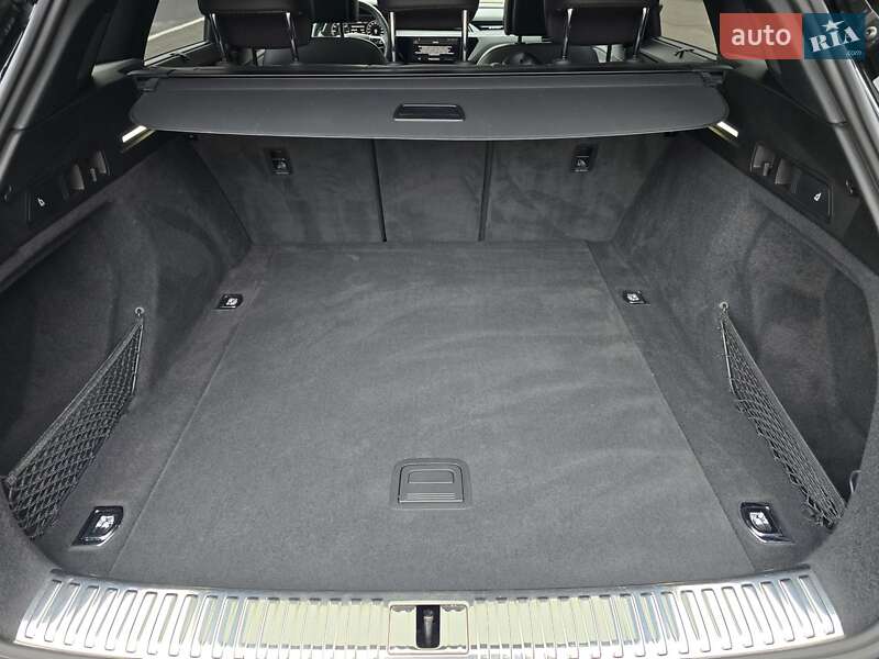 Внедорожник / Кроссовер Audi e-tron S 2022 в Ковеле фото 46 Внедорожник / Кроссовер Audi e-tron S 2022 в Ковеле