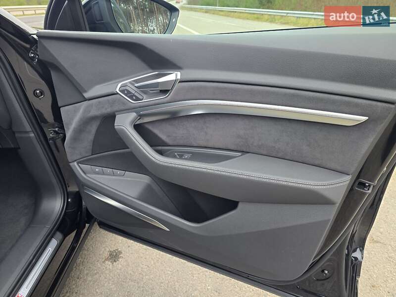 Внедорожник / Кроссовер Audi e-tron S 2022 в Ковеле фото 86 Внедорожник / Кроссовер Audi e-tron S 2022 в Ковеле