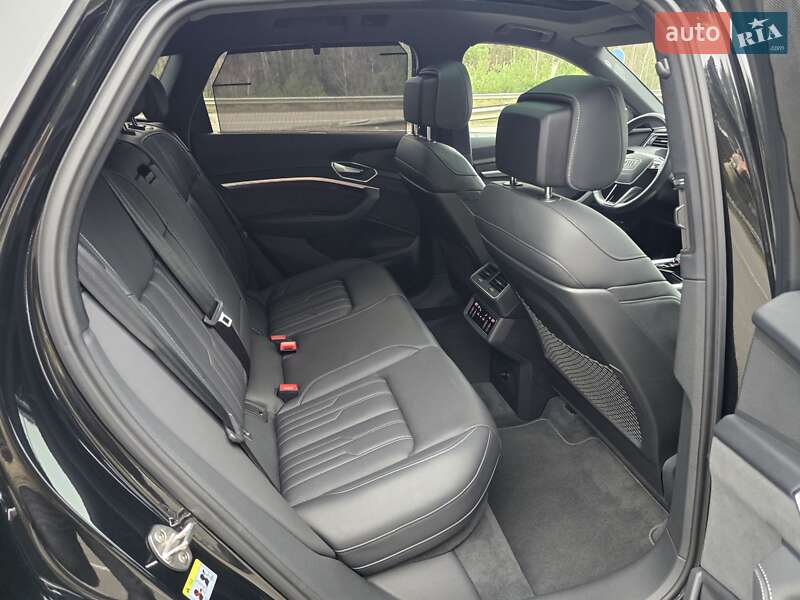 Внедорожник / Кроссовер Audi e-tron S 2022 в Ковеле фото 79 Внедорожник / Кроссовер Audi e-tron S 2022 в Ковеле