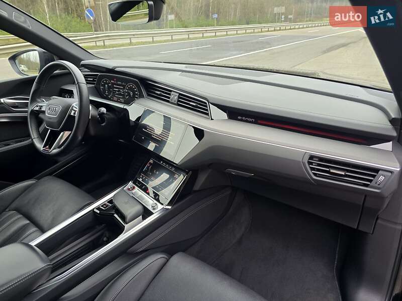 Внедорожник / Кроссовер Audi e-tron S 2022 в Ковеле фото 93 Внедорожник / Кроссовер Audi e-tron S 2022 в Ковеле