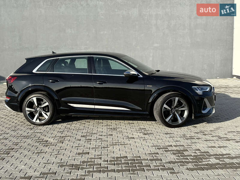 Внедорожник / Кроссовер Audi e-tron S 2021 в Львове фото 8 Внедорожник / Кроссовер Audi e-tron S 2021 в Львове