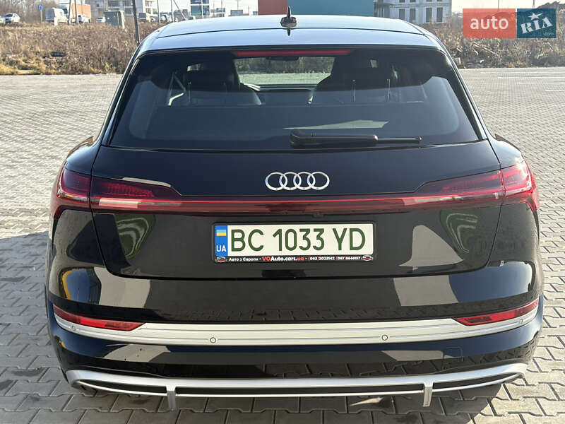 Внедорожник / Кроссовер Audi e-tron S 2021 в Львове фото 16 Внедорожник / Кроссовер Audi e-tron S 2021 в Львове