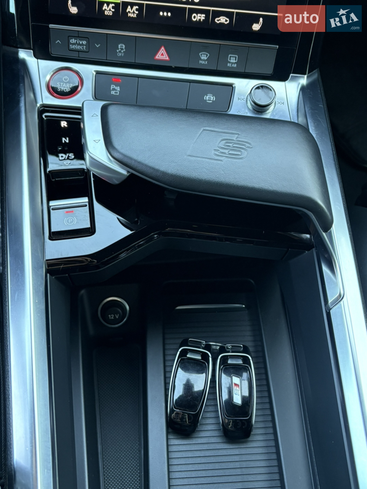 2021 Audi e-tron S - мініатюра 57