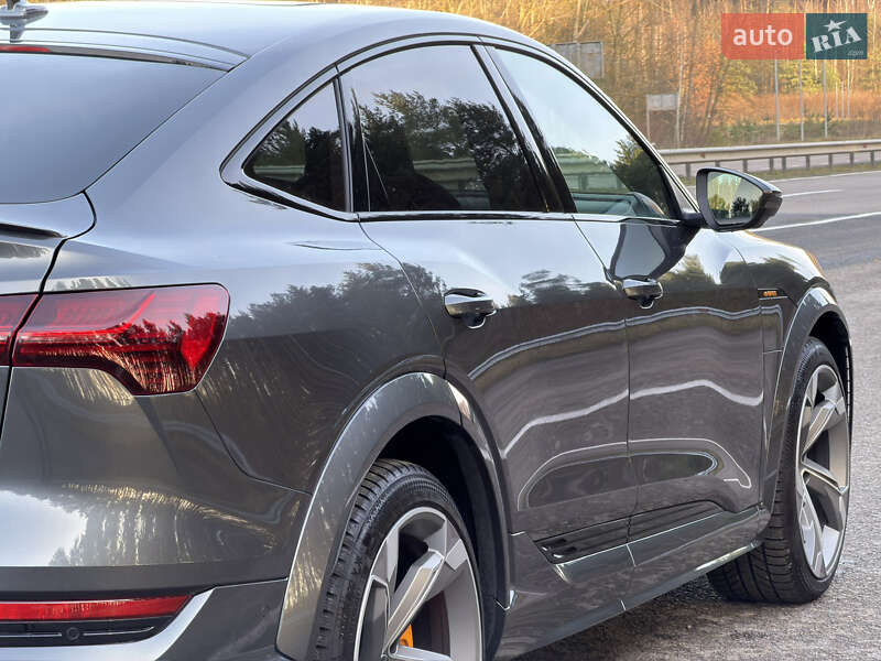 Внедорожник / Кроссовер Audi e-tron S 2022 в Ковеле фото 39 Внедорожник / Кроссовер Audi e-tron S 2022 в Ковеле