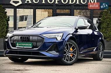 Внедорожник / Кроссовер Audi e-tron S 2021 в Киеве