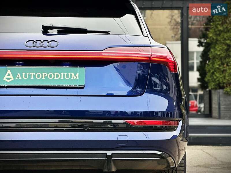 Внедорожник / Кроссовер Audi e-tron S 2021 в Киеве