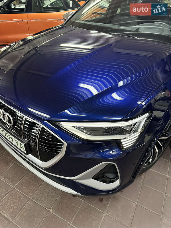Внедорожник / Кроссовер Audi e-tron S 2022 в Киеве фото 8 Внедорожник / Кроссовер Audi e-tron S 2022 в Киеве