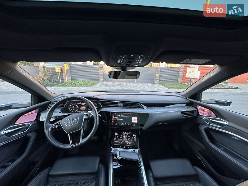 Внедорожник / Кроссовер Audi e-tron S 2022 в Киеве