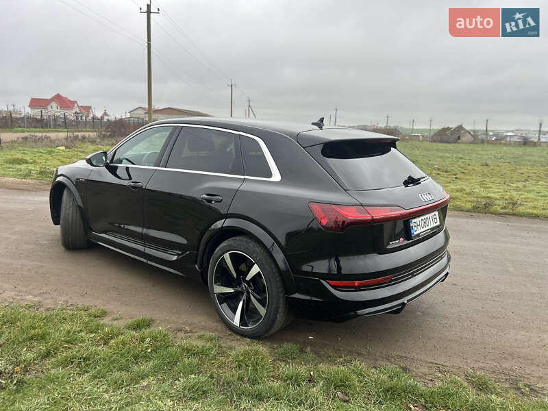 Внедорожник / Кроссовер Audi e-tron S 2022 в Одессе