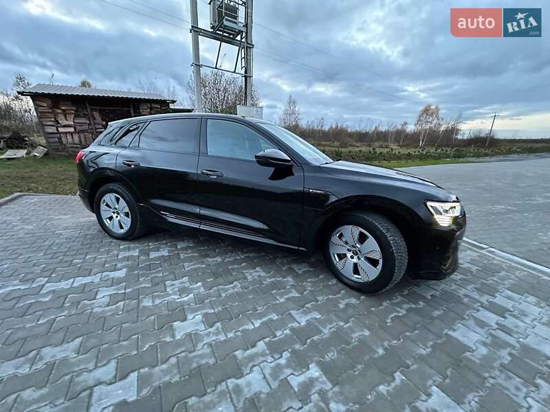 Внедорожник / Кроссовер Audi e-tron S 2021 в Львове
