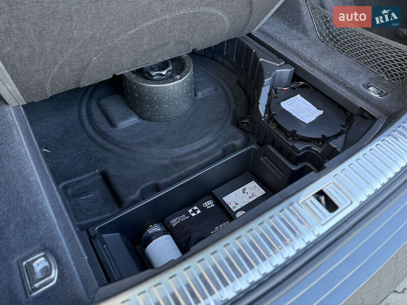 Внедорожник / Кроссовер Audi e-tron S 2020 в Хмельницком