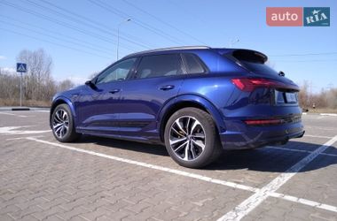 Внедорожник / Кроссовер Audi e-tron S 2022 в Киеве