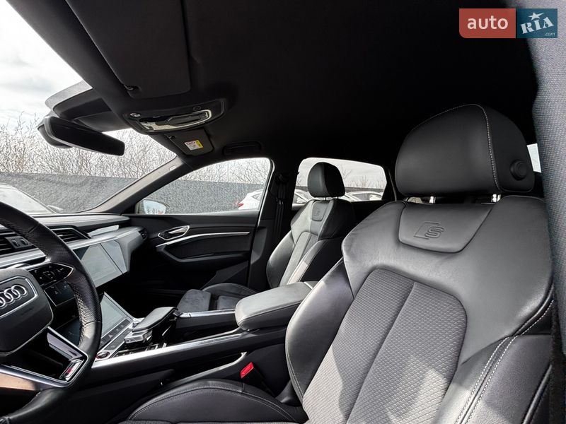 Позашляховик / Кросовер Audi e-tron S 2021 в Львові