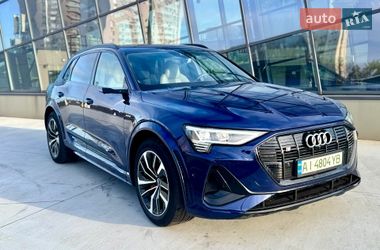 Внедорожник / Кроссовер Audi e-tron S 2022 в Киеве