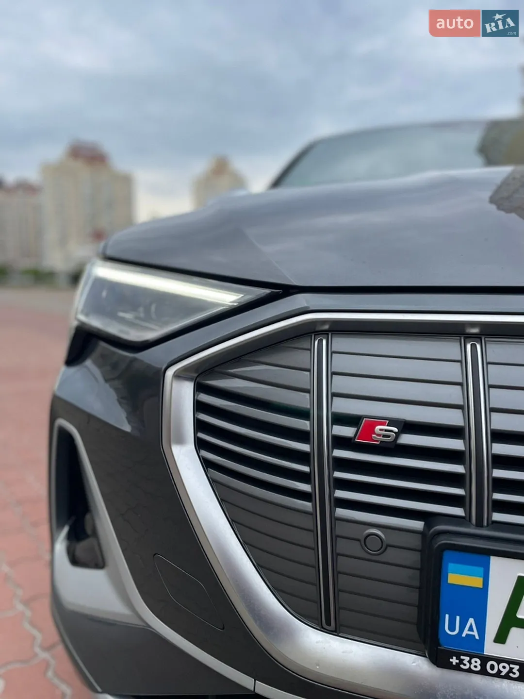 2021 Audi e-tron S - мініатюра 11