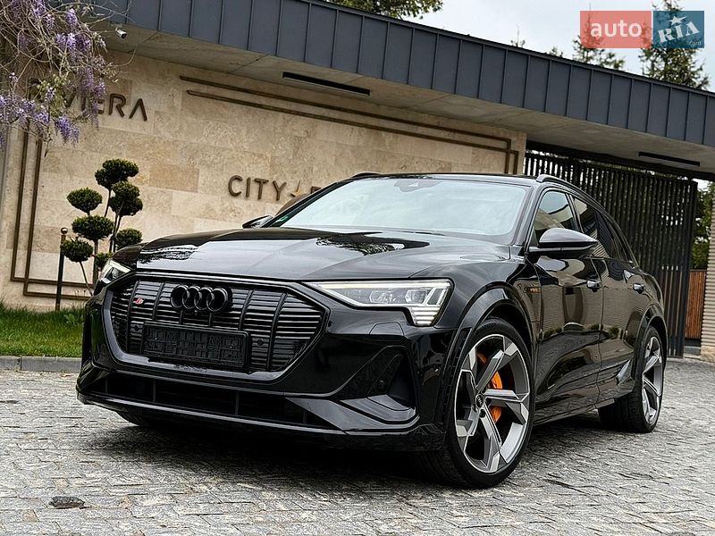 Внедорожник / Кроссовер Audi e-tron S 2022 в Львове фото 4 Внедорожник / Кроссовер Audi e-tron S 2022 в Львове