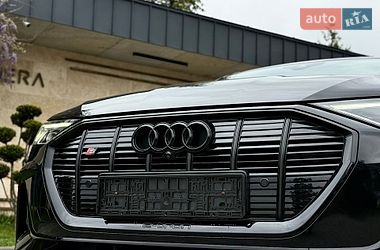 Внедорожник / Кроссовер Audi e-tron S 2022 в Львове фото 7 Внедорожник / Кроссовер Audi e-tron S 2022 в Львове