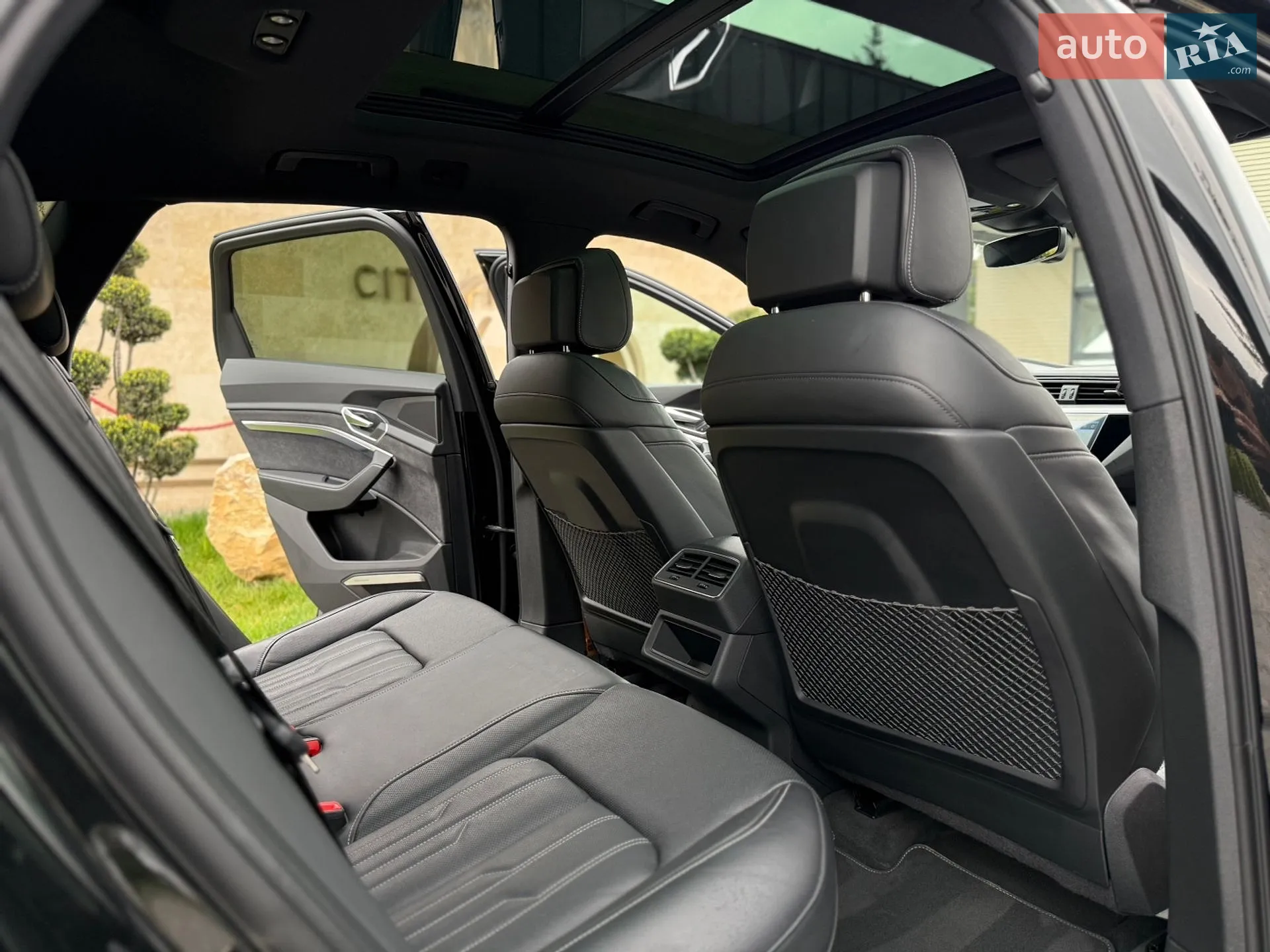 2022 Audi e-tron S - мініатюра 69