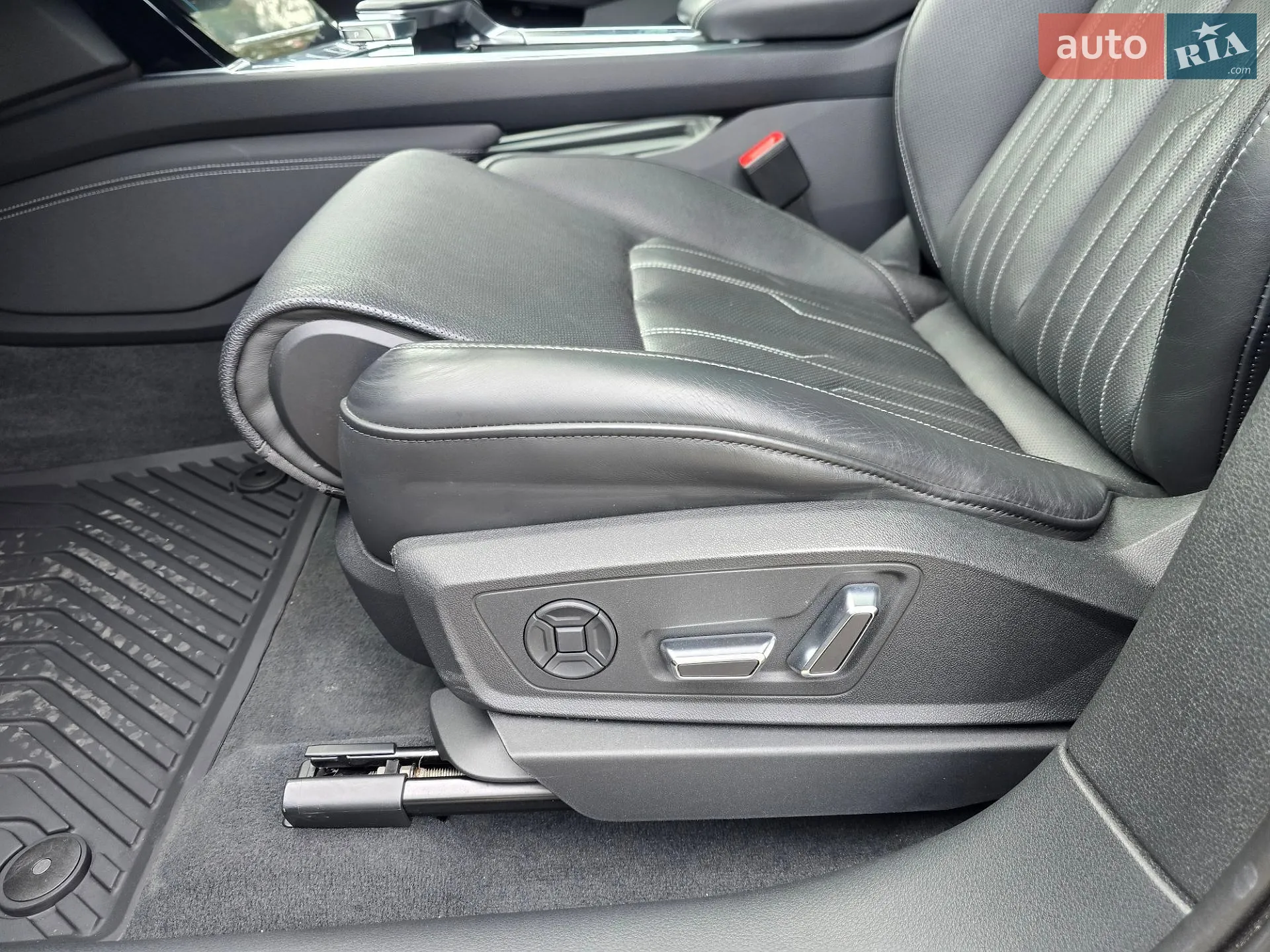 2022 Audi e-tron S - мініатюра 59