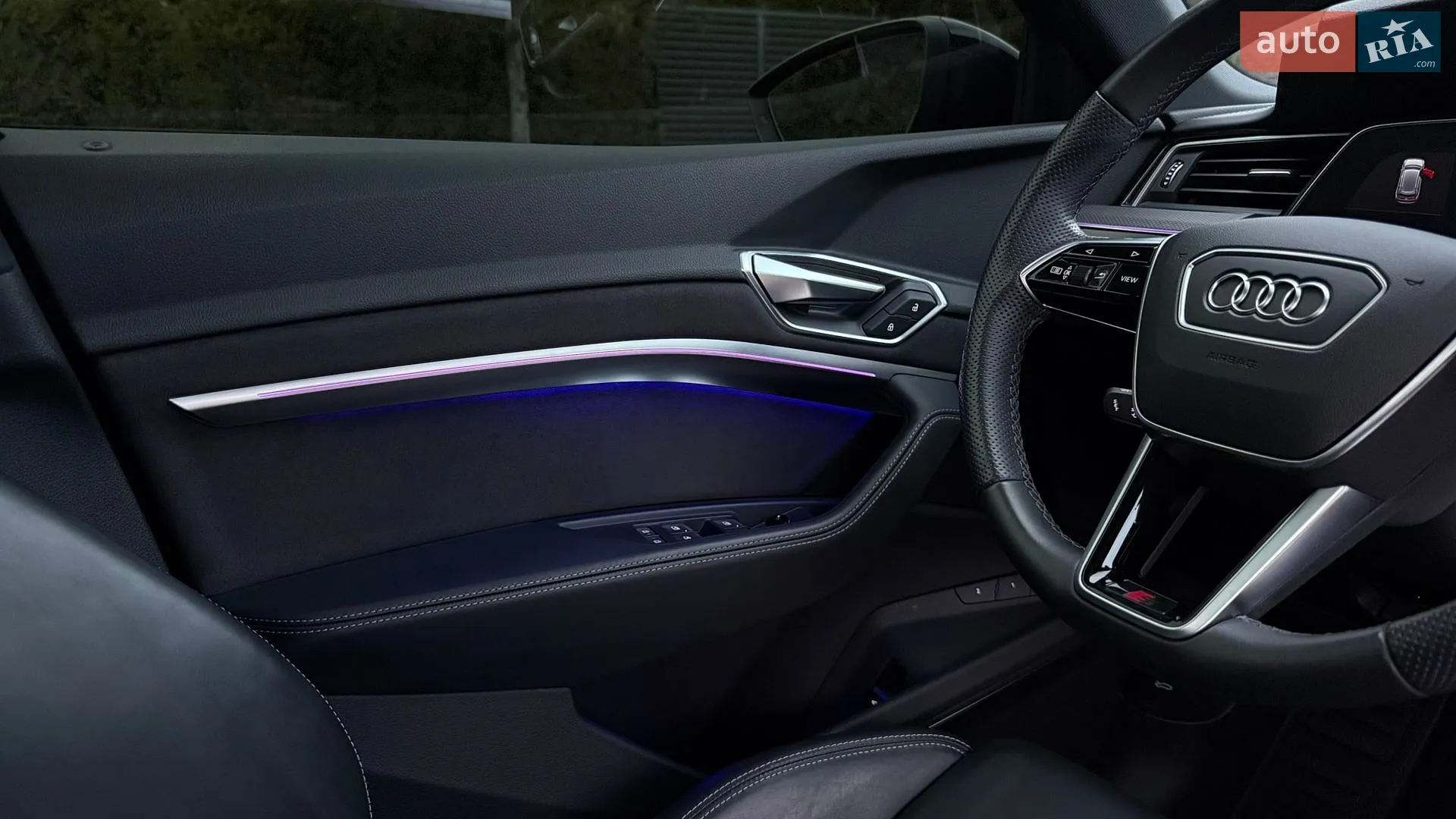 2022 Audi e-tron S - мініатюра 46