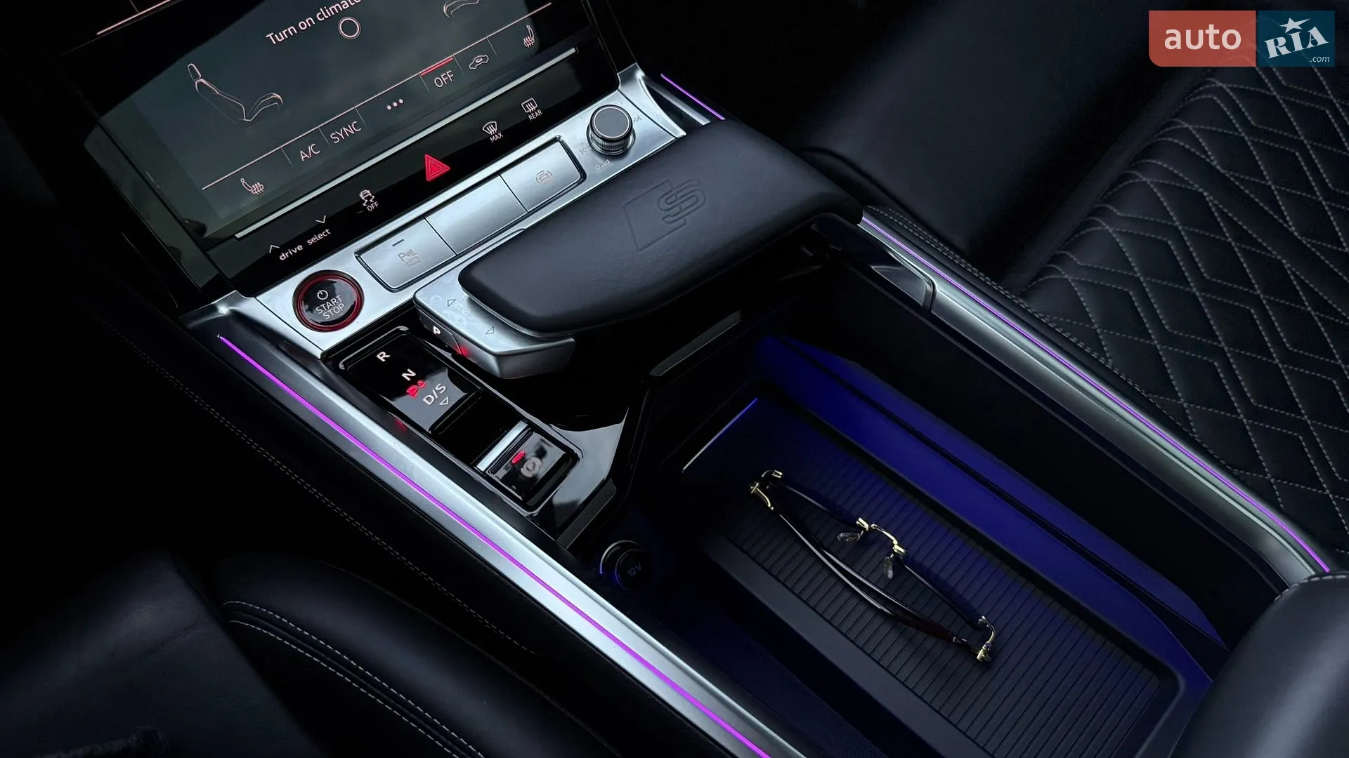 2022 Audi e-tron S - мініатюра 53