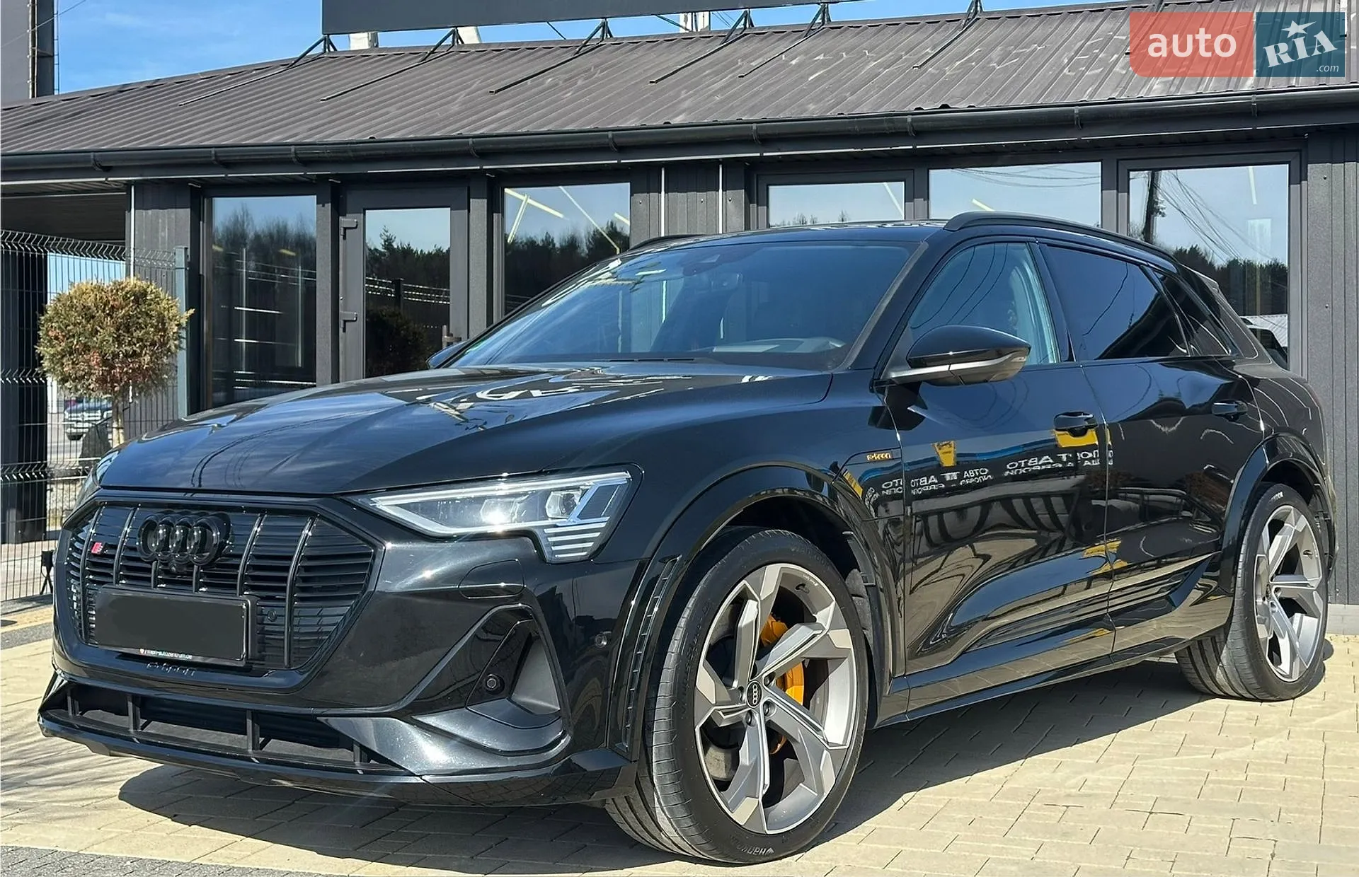 2022 Audi e-tron S - фото 1
