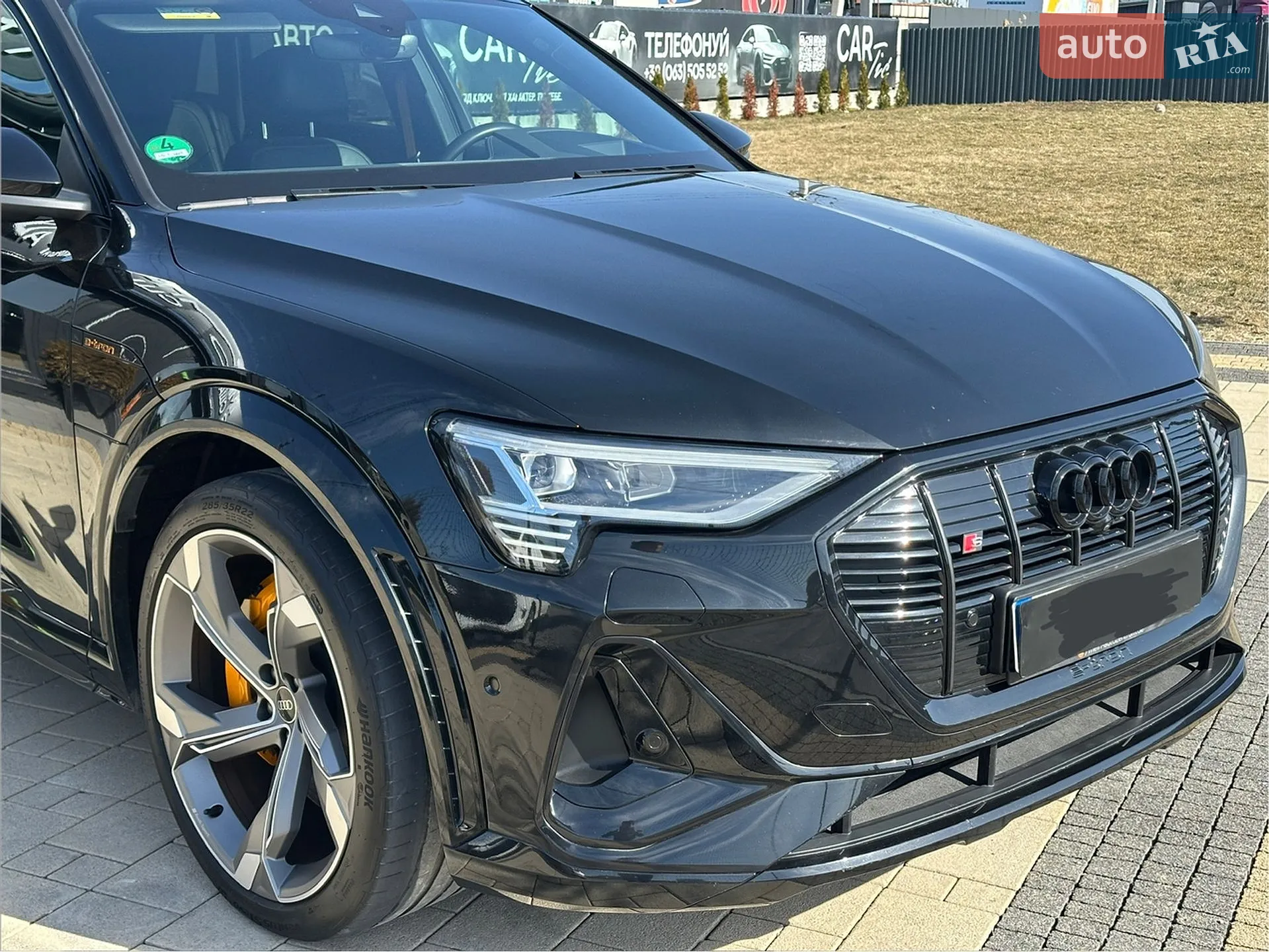 2022 Audi e-tron S - мініатюра 5