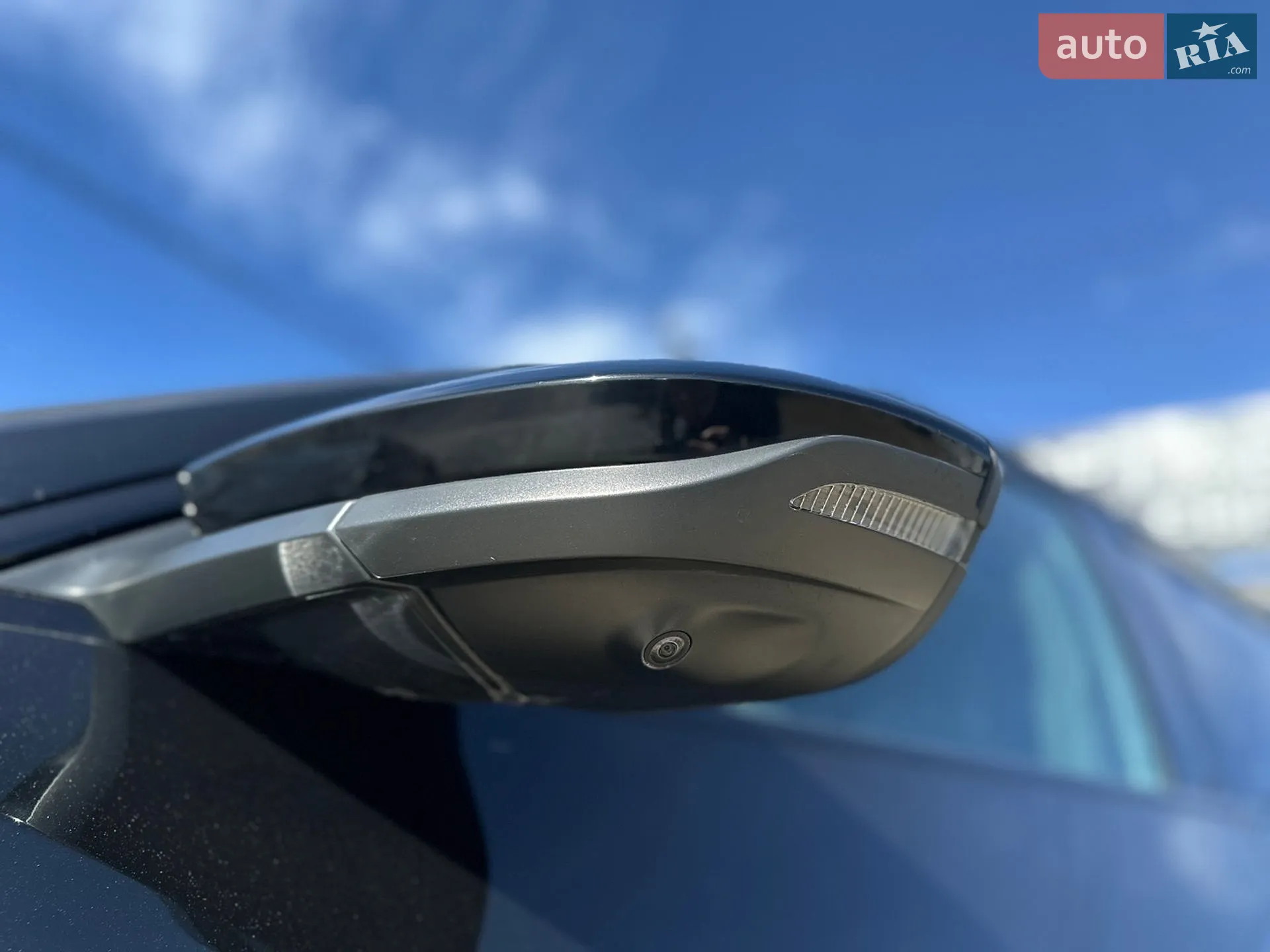 2022 Audi e-tron S - мініатюра 34