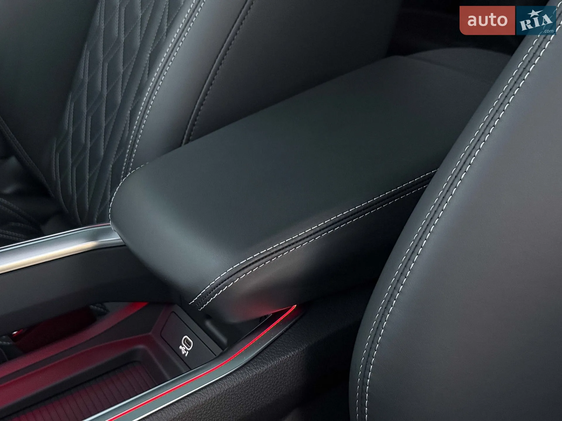 2022 Audi e-tron S - мініатюра 70
