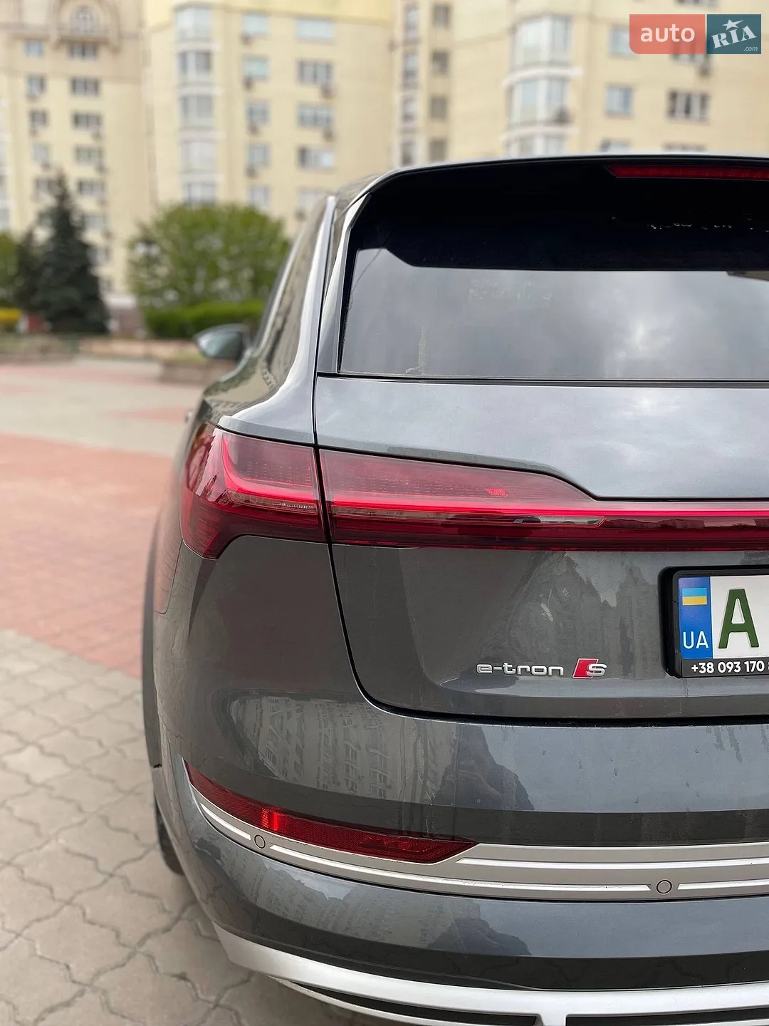2021 Audi e-tron S - мініатюра 18