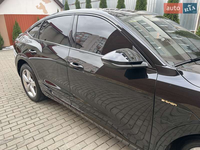 Внедорожник / Кроссовер Audi e-tron Sportback 2020 в Тернополе