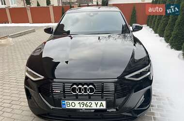 Внедорожник / Кроссовер Audi e-tron Sportback 2020 в 