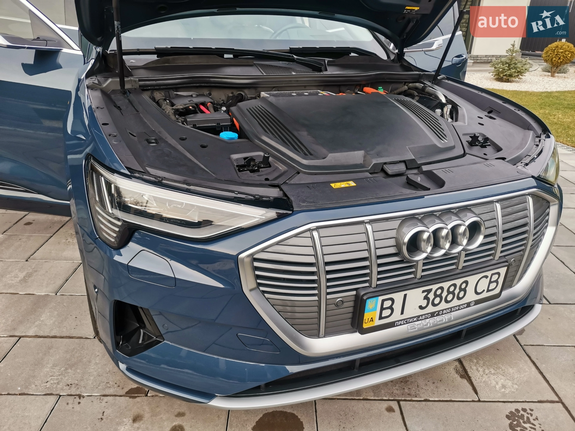 2020 Audi e-tron Sportback - мініатюра 11