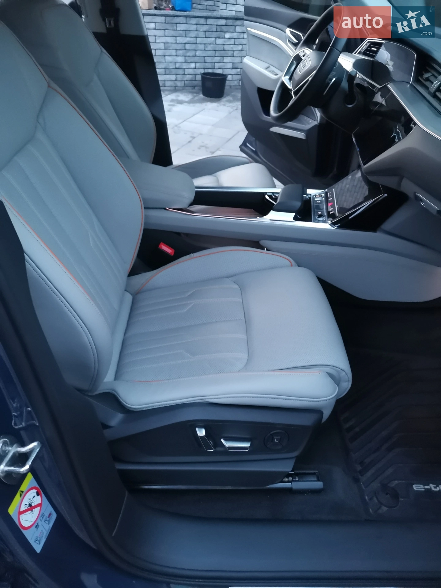 2020 Audi e-tron Sportback - мініатюра 55