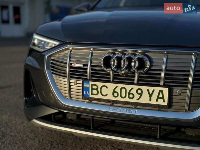 Позашляховик / Кросовер Audi e-tron Sportback 2020 в Львові