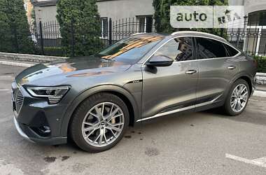 Внедорожник / Кроссовер Audi e-tron Sportback 2020 в Киеве