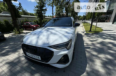 Позашляховик / Кросовер Audi e-tron Sportback 2021 в Ужгороді