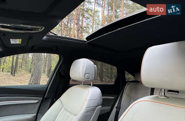 Внедорожник / Кроссовер Audi e-tron Sportback 2021 в 