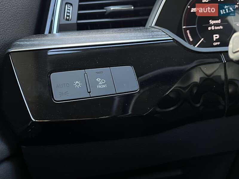 Внедорожник / Кроссовер Audi e-tron Sportback 2020 в Одессе