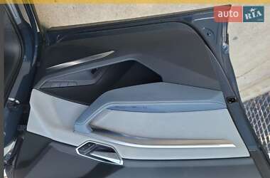 Внедорожник / Кроссовер Audi e-tron Sportback 2020 в 