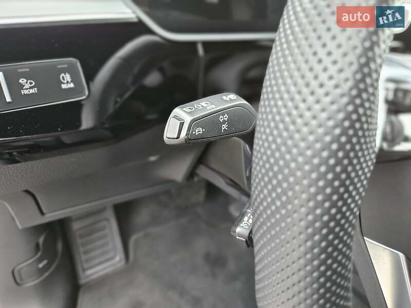 Внедорожник / Кроссовер Audi e-tron Sportback 2022 в Киеве