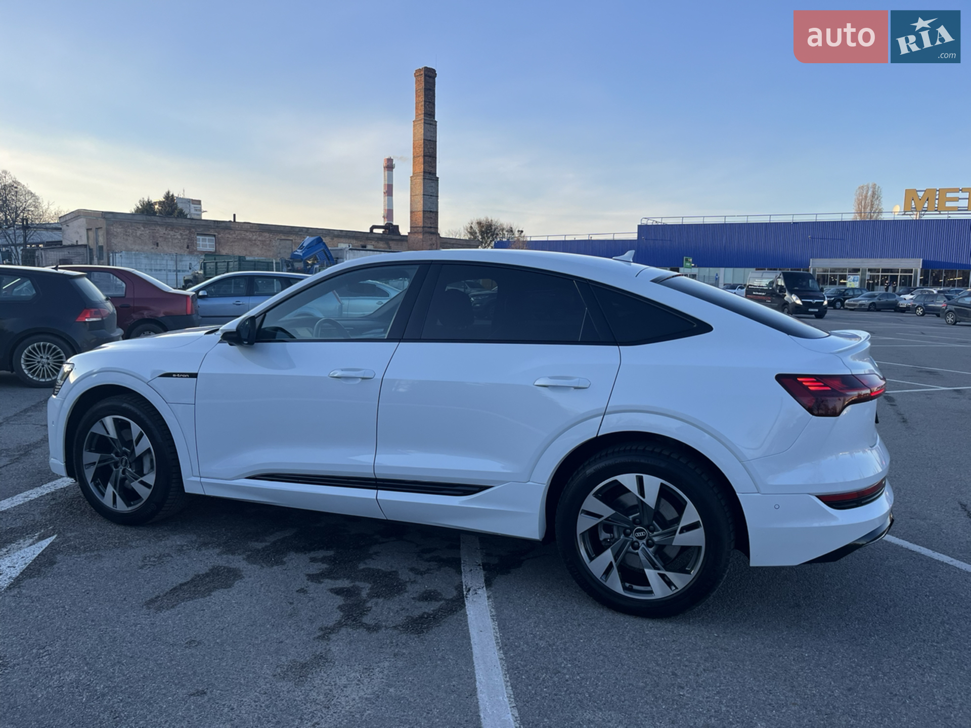 2021 Audi e-tron Sportback - мініатюра 8