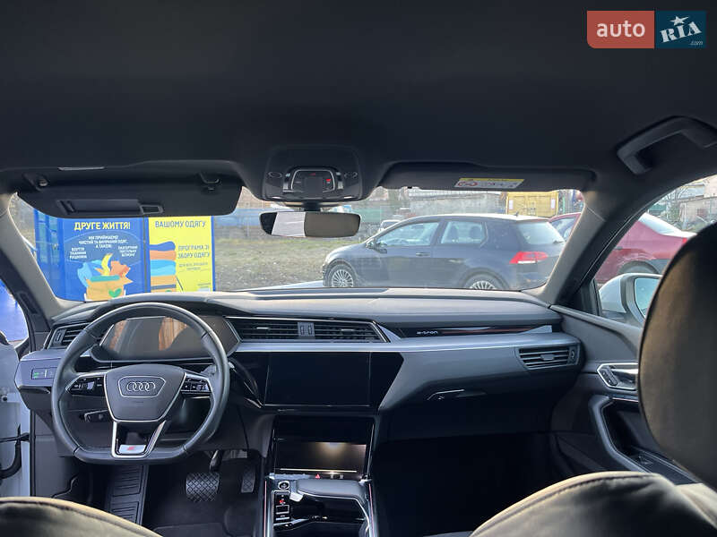 Внедорожник / Кроссовер Audi e-tron Sportback 2021 в Житомире