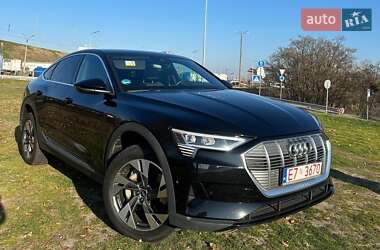 Внедорожник / Кроссовер Audi e-tron Sportback 2022 в Киеве