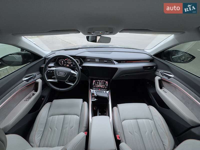 Внедорожник / Кроссовер Audi e-tron Sportback 2020 в Кременчуге