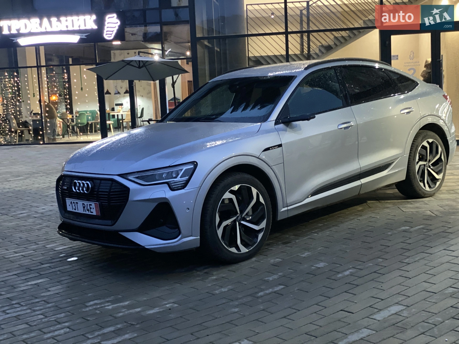2020 Audi e-tron Sportback - мініатюра 26