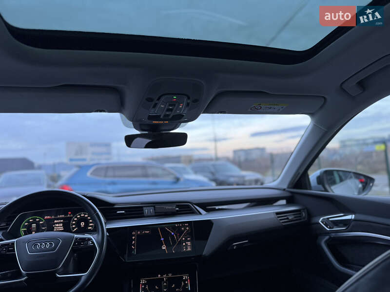 Внедорожник / Кроссовер Audi e-tron Sportback 2020 в Мукачево