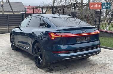 Позашляховик / Кросовер Audi e-tron Sportback 2021 в Львові