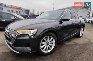 Внедорожник / Кроссовер Audi e-tron Sportback 2020 в 